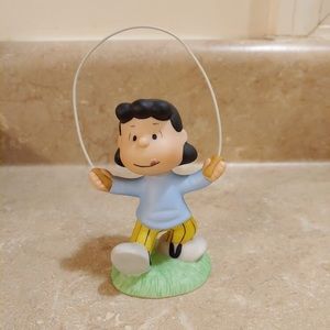 🟢Westland Giftware Lucy Van Pelt Jumping Rope